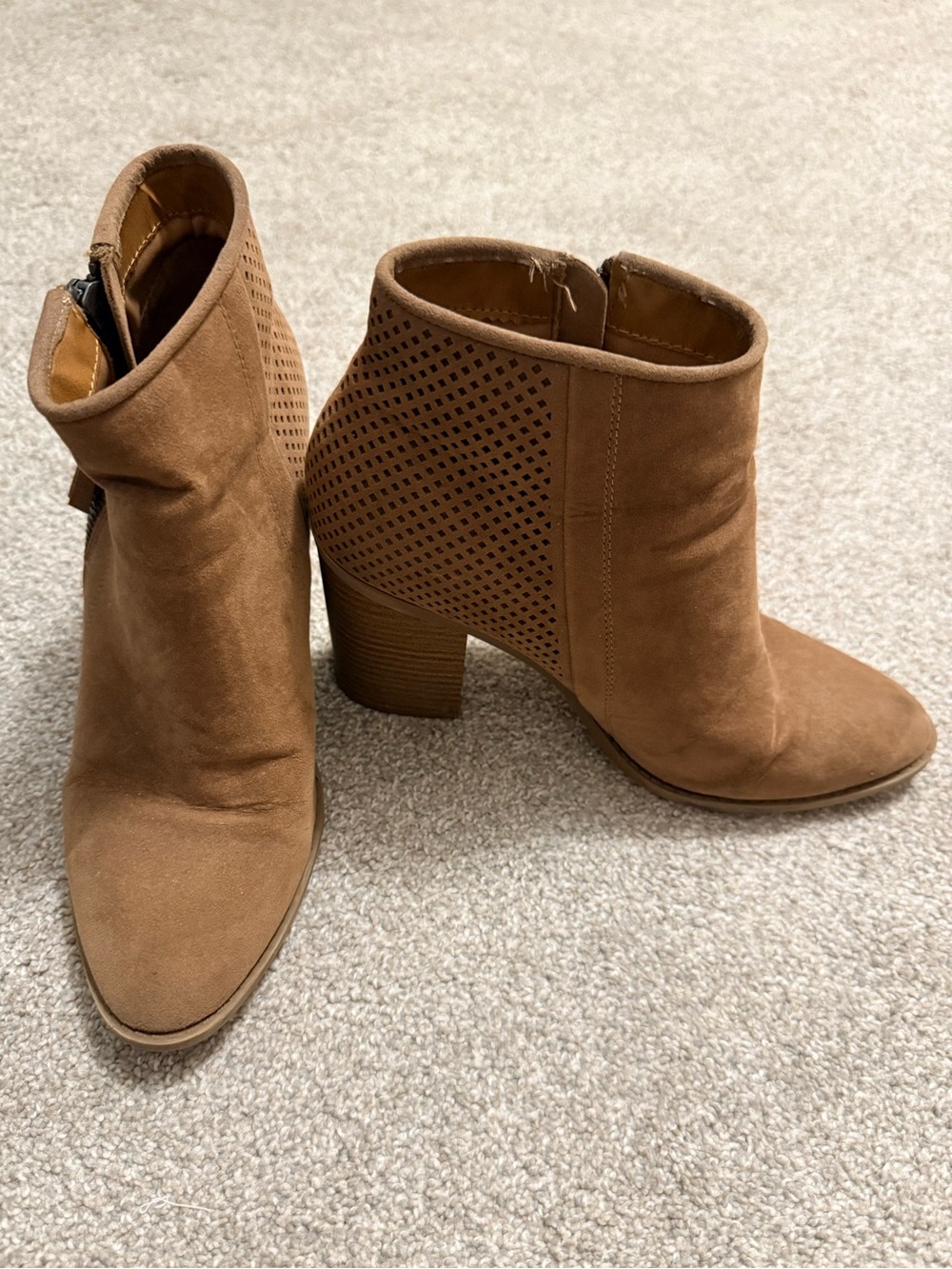 Women's Tan Suede Ankle Booties  Classic Block Heel size 8